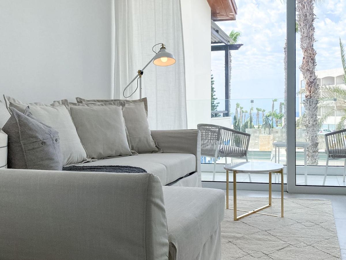 Phaedrus Living Seaview Modern Flat Limnaria 134 Lägenhet Paphos Exteriör bild